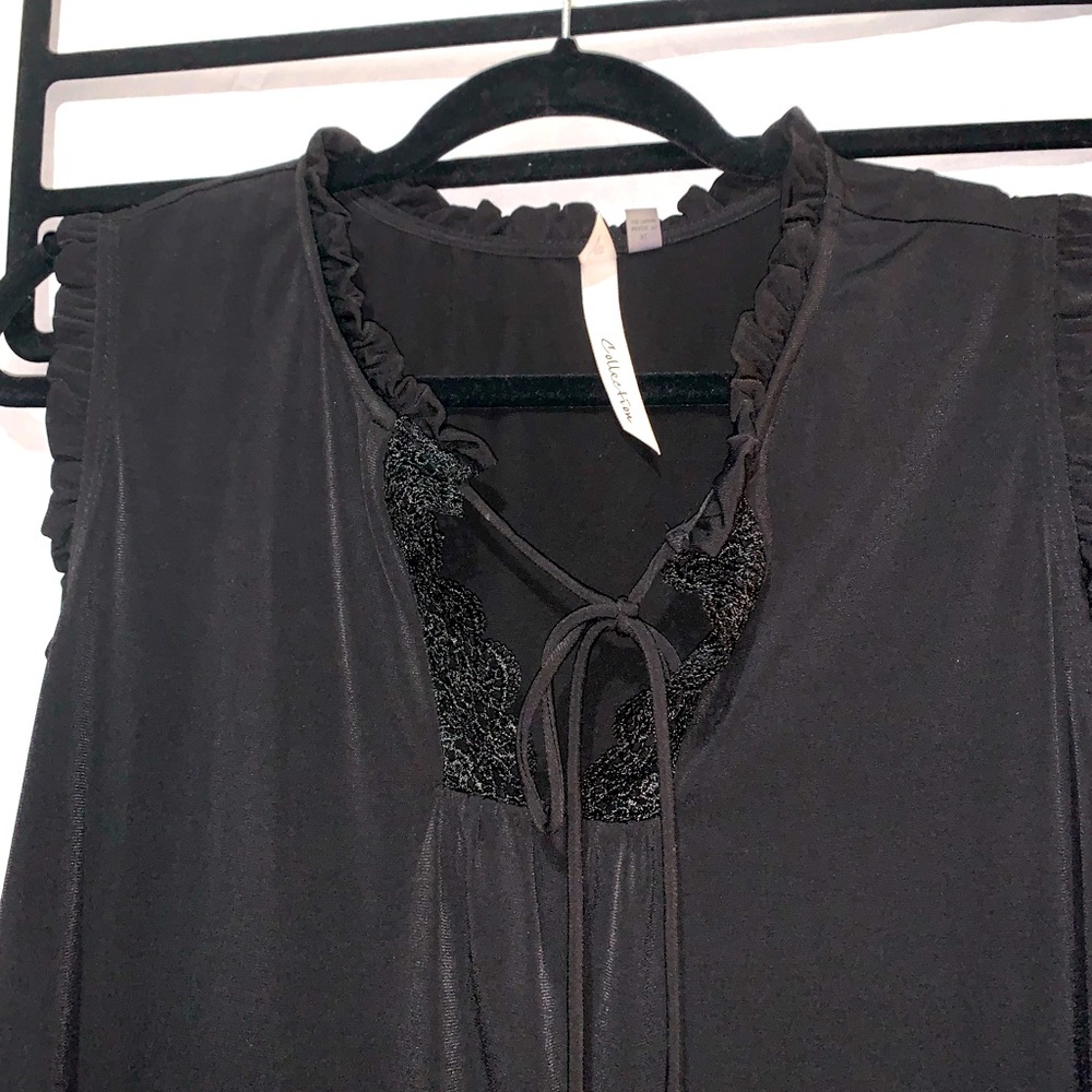 NY Collection Black Sleeveless Ruffle Edge Blouse XL Top PreOwned Excellent